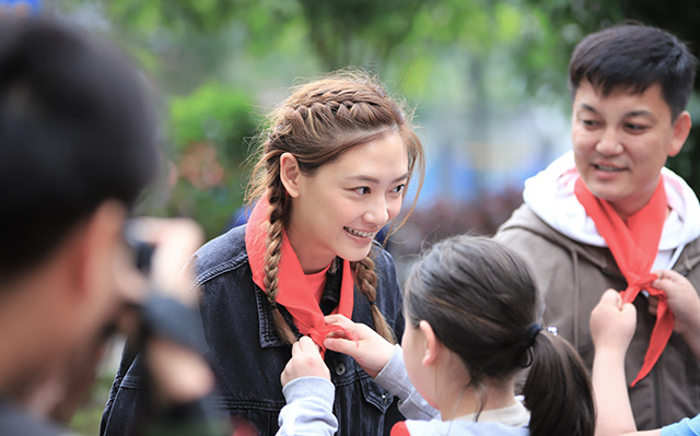 “六一微心愿，愛心暖童心”湘江電纜攜手村長李銳愛心傳遞 點(diǎn)亮未來