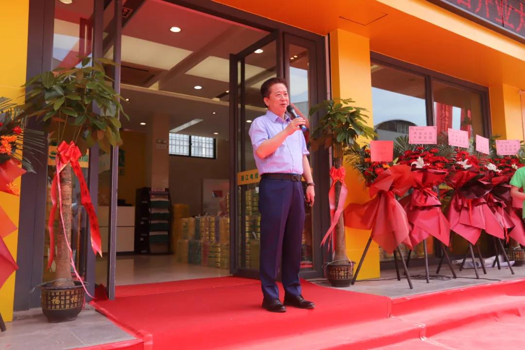 連通世界 點(diǎn)亮未來(lái)?。∠娼娎|集團(tuán)武漢旗艦店開(kāi)業(yè)慶典盛大舉行！