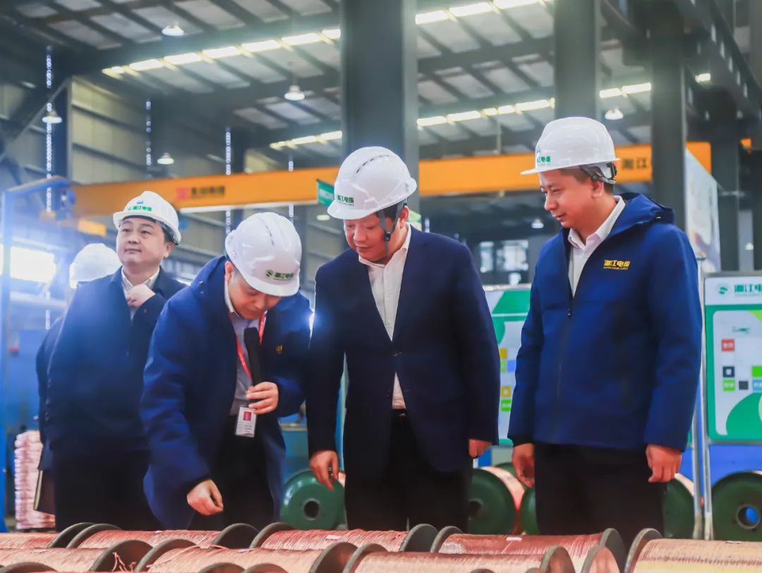 長沙經(jīng)開區(qū)黨工委，長沙縣委書記付旭明書記一行領(lǐng)導(dǎo)，考察調(diào)研湘江電纜